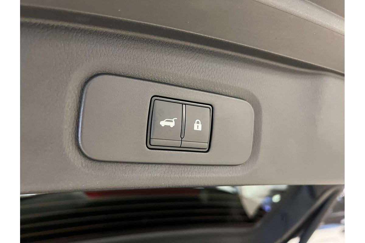 2024 Nissan QASHQAI Ti-L J12