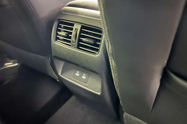 2024 Nissan QASHQAI Ti-L J12