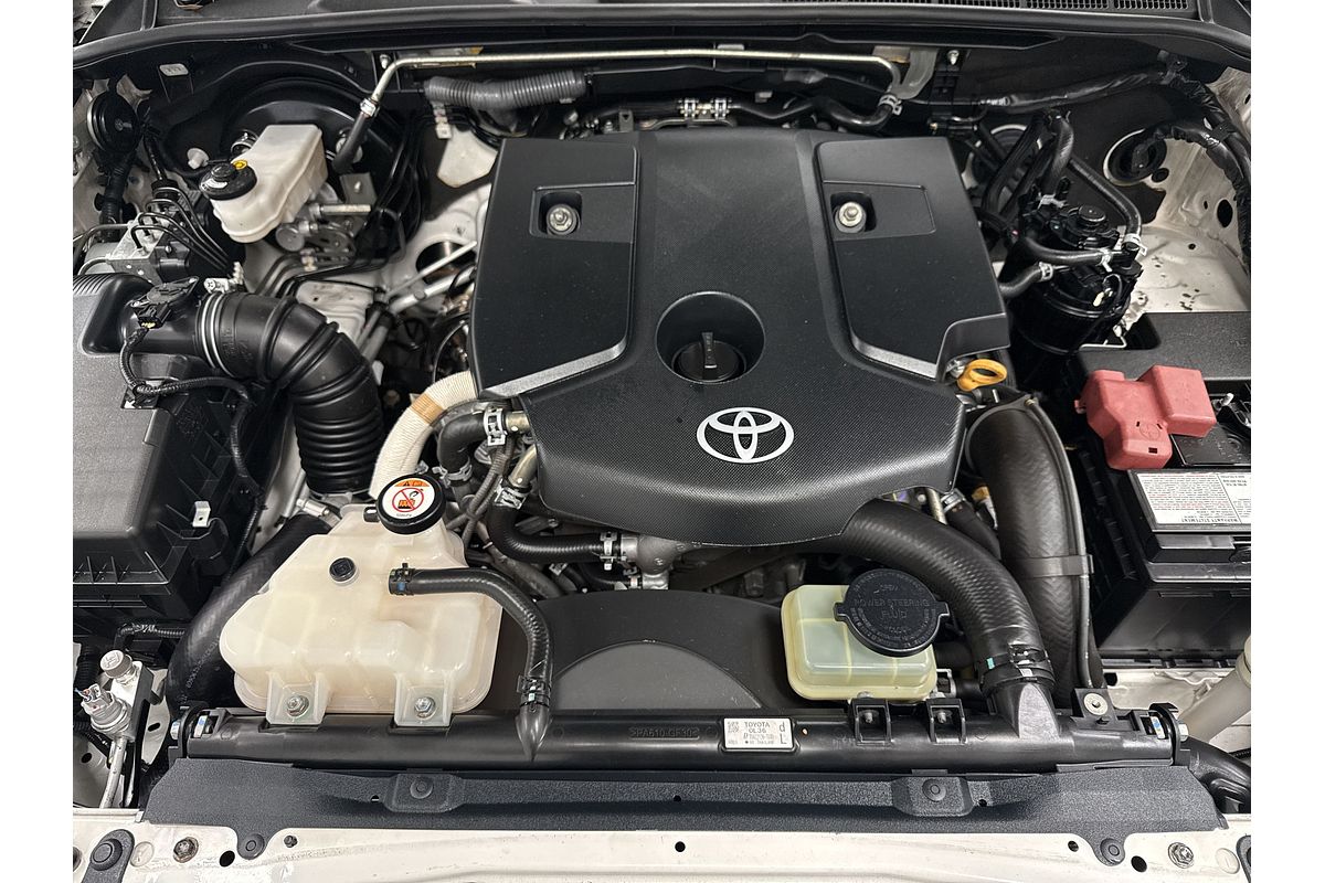 2019 Toyota Hilux SR5 GUN126R 4X4