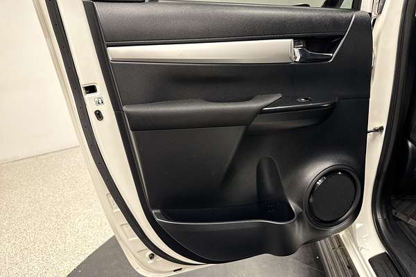 2019 Toyota Hilux SR5 GUN126R 4X4