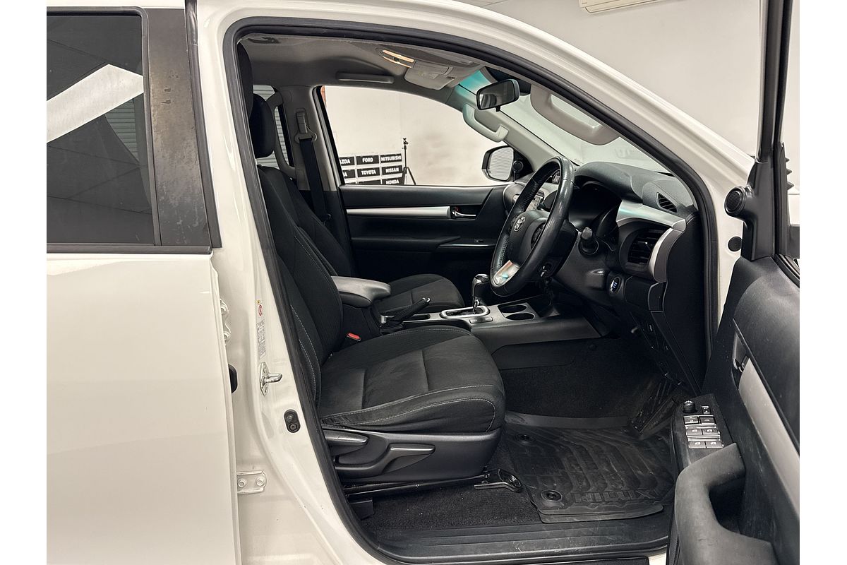 2019 Toyota Hilux SR5 GUN126R 4X4
