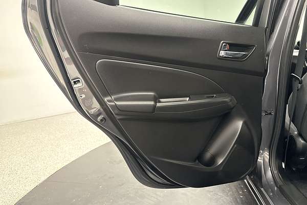 2022 Suzuki Swift GLX Turbo AZ Series II