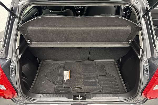 2022 Suzuki Swift GLX Turbo AZ Series II