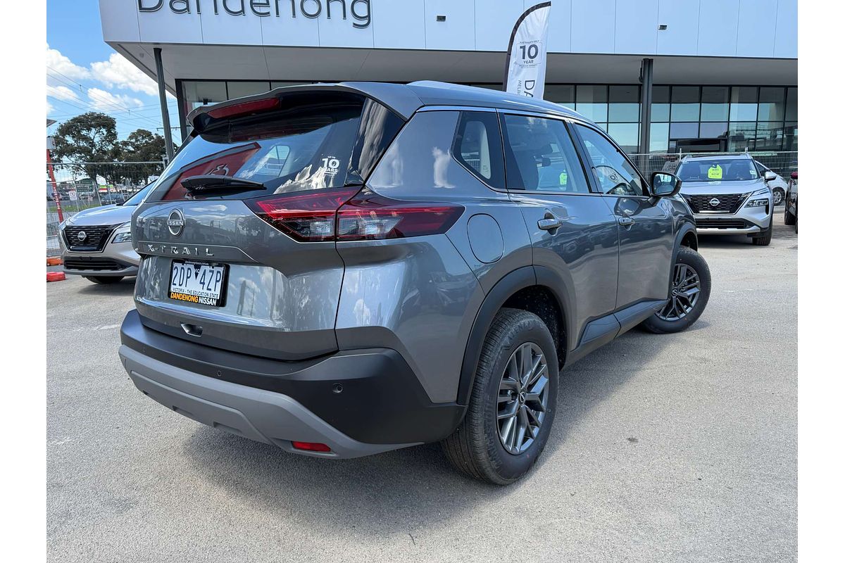 2025 Nissan X-TRAIL ST T33