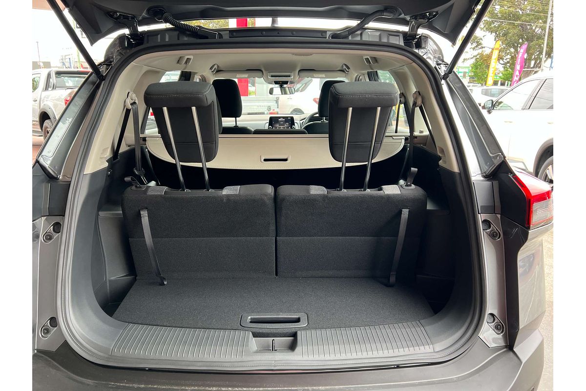 2025 Nissan X-TRAIL ST T33