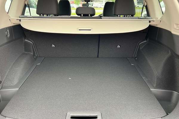 2025 Nissan X-TRAIL ST T33