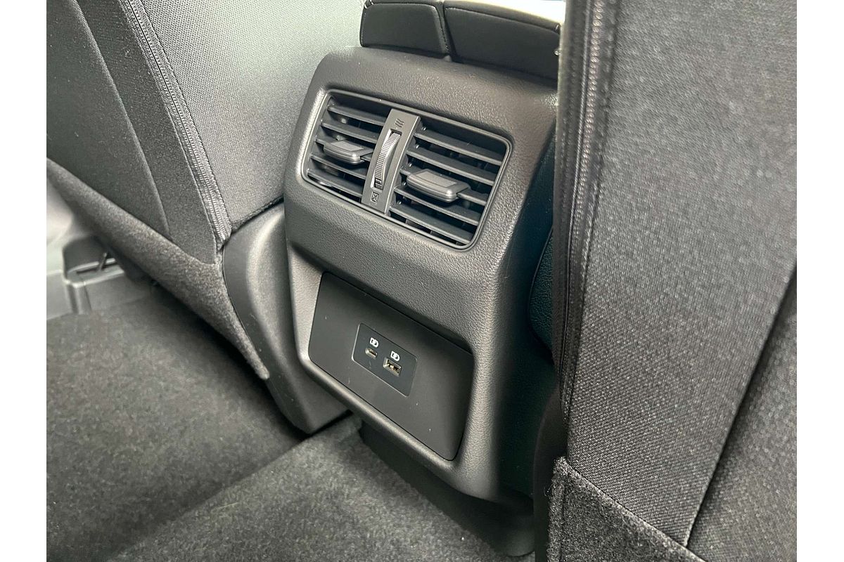 2025 Nissan X-TRAIL ST T33