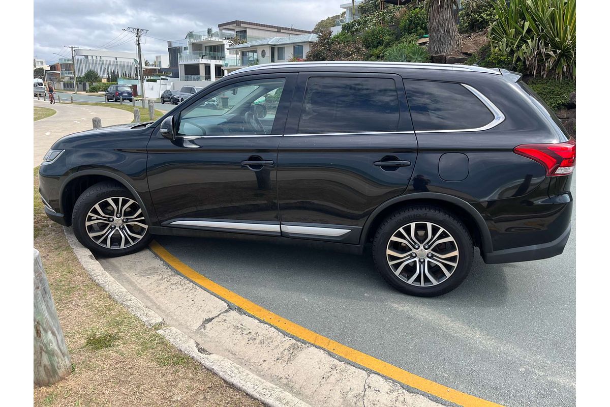 2015 Mitsubishi Outlander LS ZJ