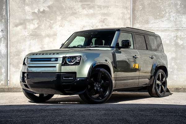 2025 Land Rover Defender 110 P400 X-Dynamic SE L663