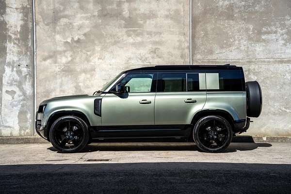 2025 Land Rover Defender 110 P400 X-Dynamic SE L663