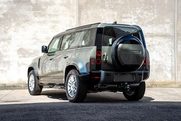 2025 Land Rover Defender 110 D350 X-Dynamic SE L663