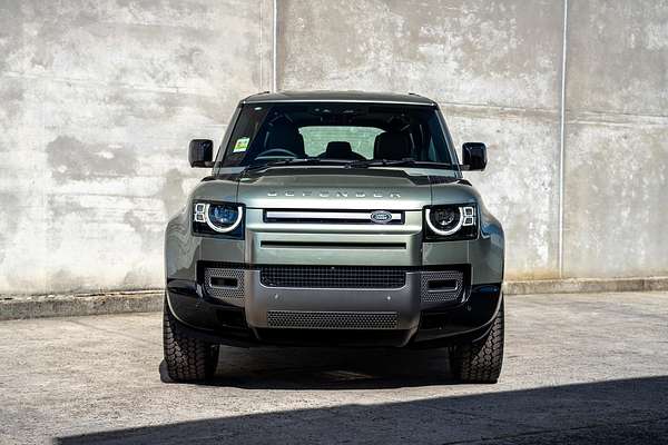 2025 Land Rover Defender 110 D350 X-Dynamic SE L663