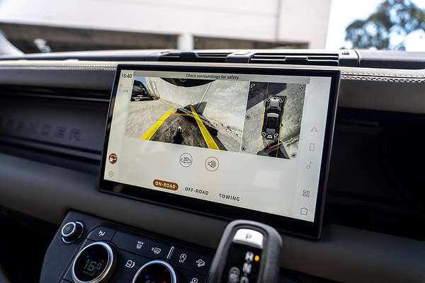 2025 Land Rover Defender 110 D350 X-Dynamic SE L663