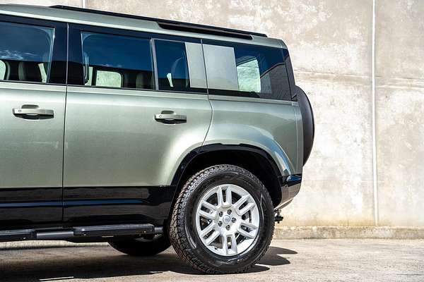 2025 Land Rover Defender 110 D350 X-Dynamic SE L663