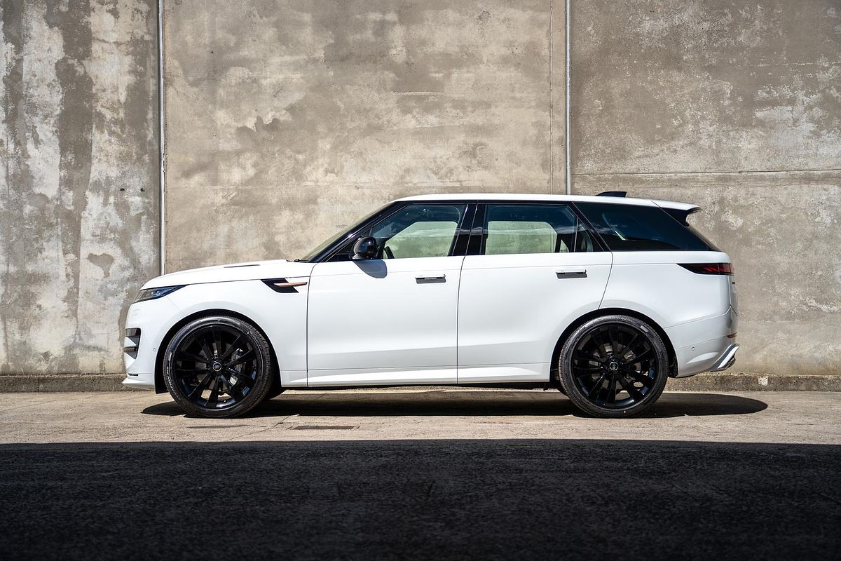 2025 Land Rover Range Rover Sport P360 Dynamic SE L461