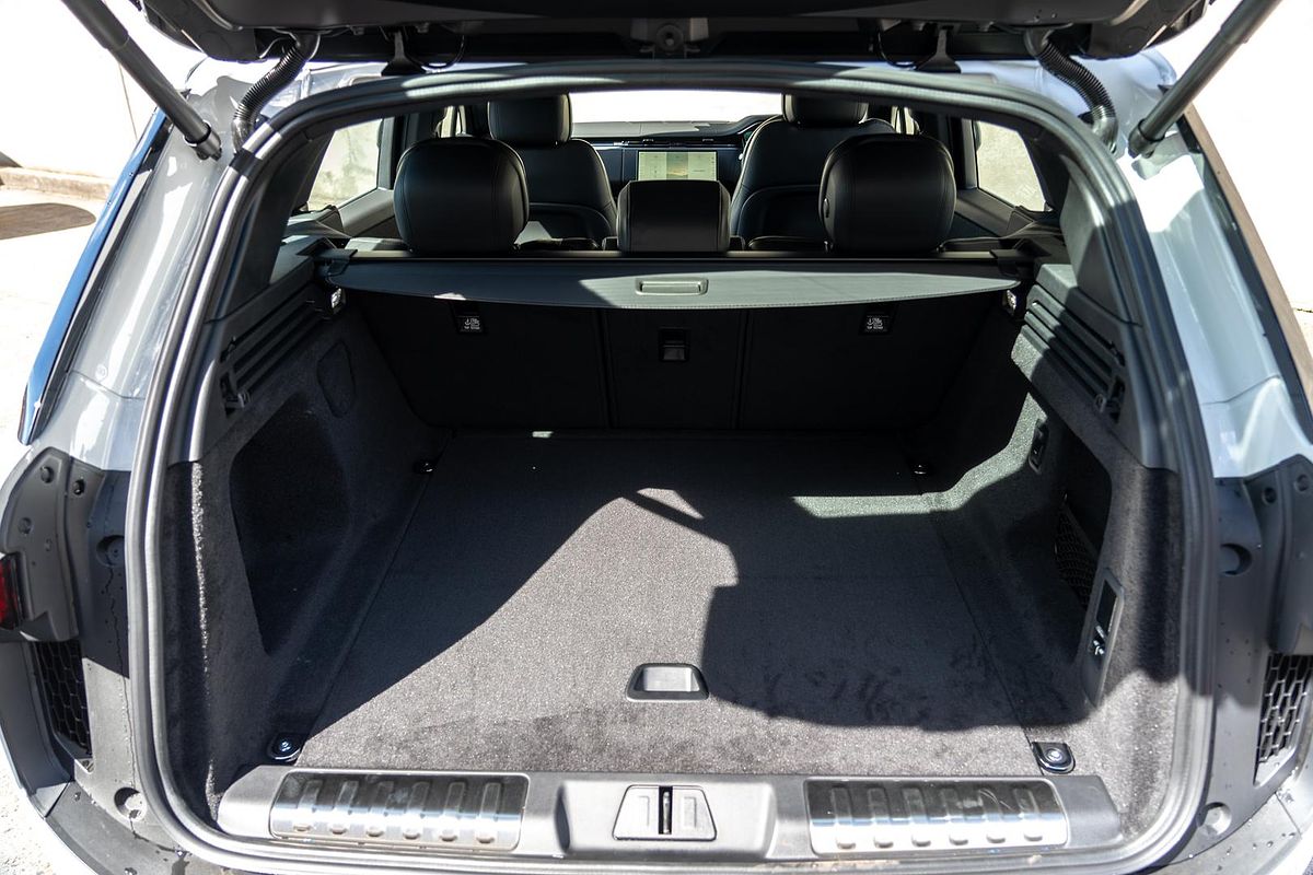 2025 Land Rover Range Rover Sport P360 Dynamic SE L461