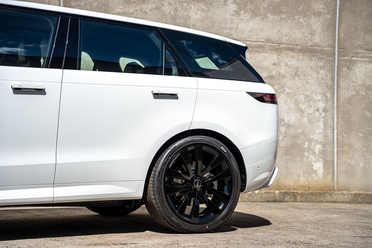 2025 Land Rover Range Rover Sport P360 Dynamic SE L461