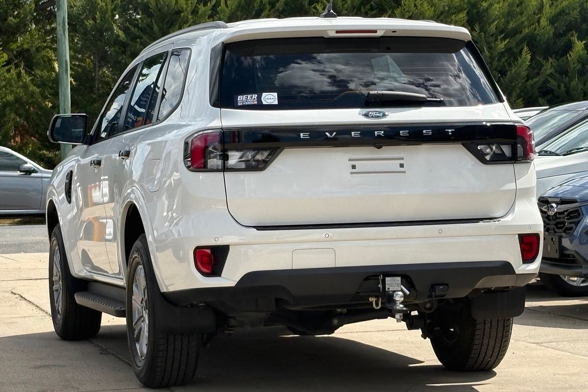 2023 Ford Everest Ambiente 2.0L