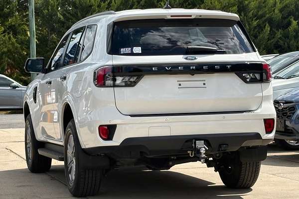 2023 Ford Everest Ambiente 2.0L