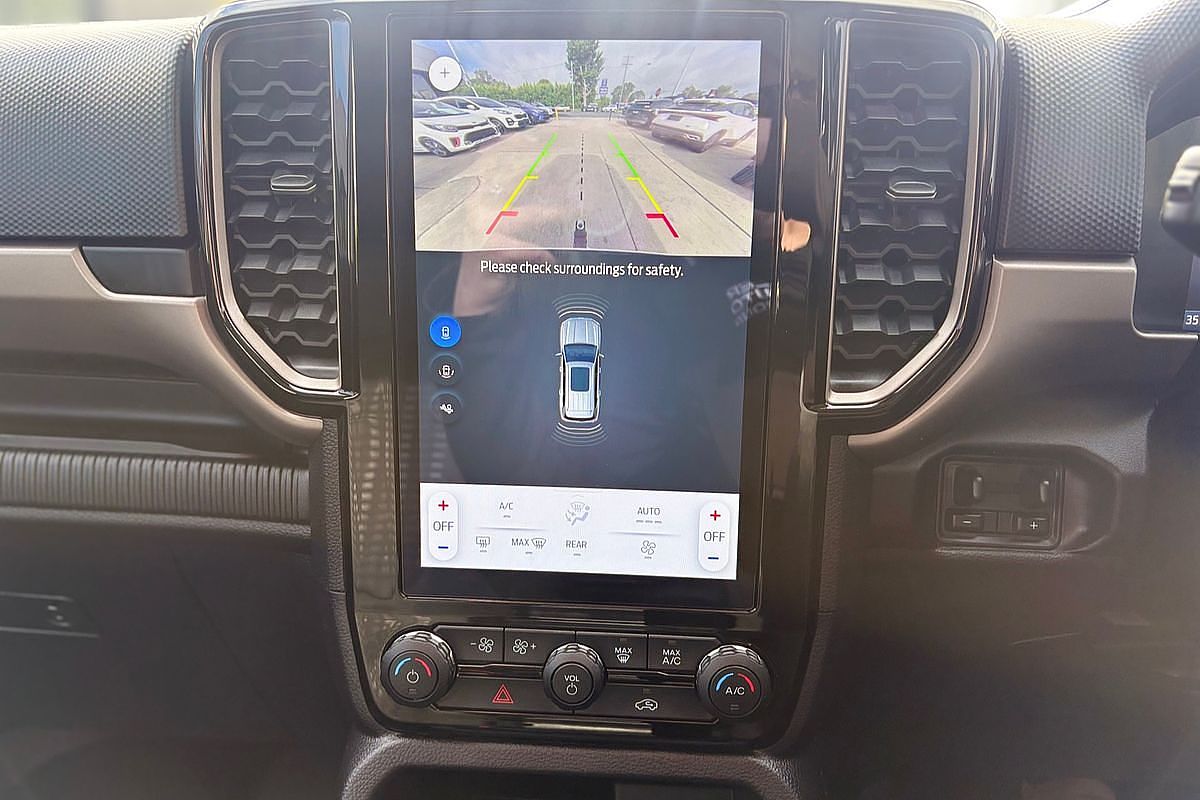 2023 Ford Everest Ambiente 2.0L