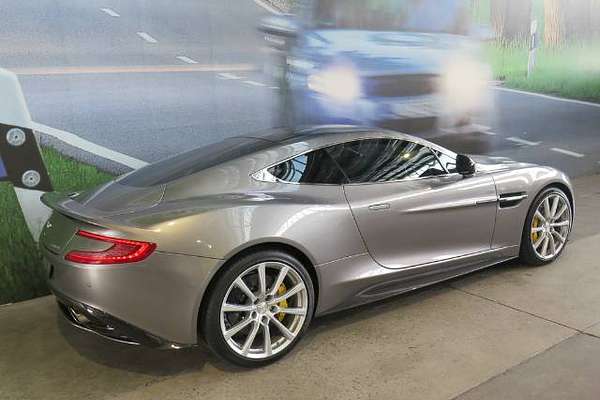 2013 Aston Martin Vanquish