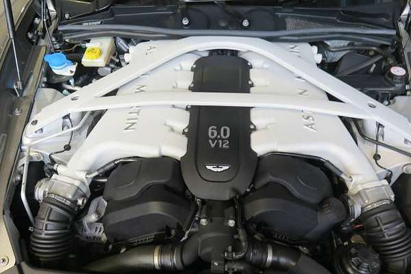 2013 Aston Martin Vanquish