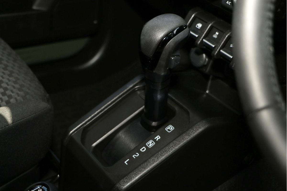 2024 Suzuki Jimny GLX GJ