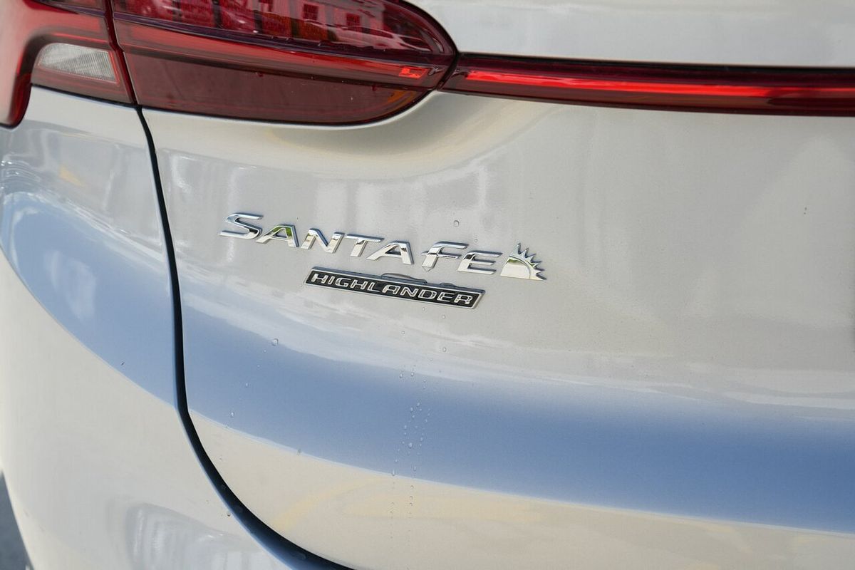 2022 Hyundai Santa Fe Highlander TM.V4