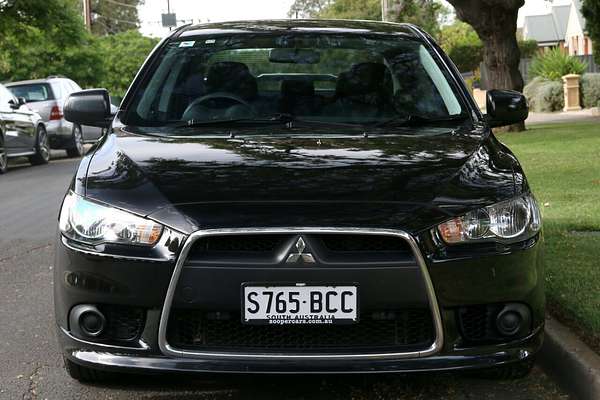 2014 Mitsubishi Lancer ES Sport CJ