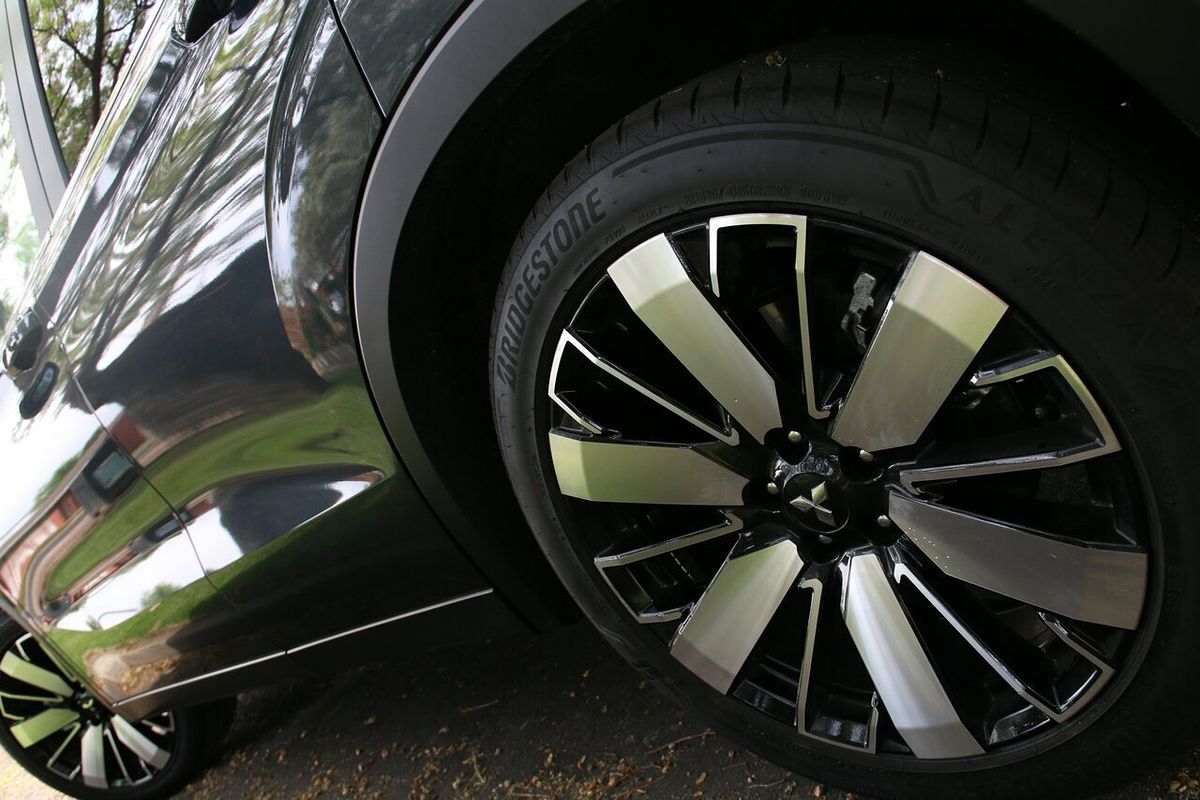 2025 Mitsubishi Outlander Aspire ZM