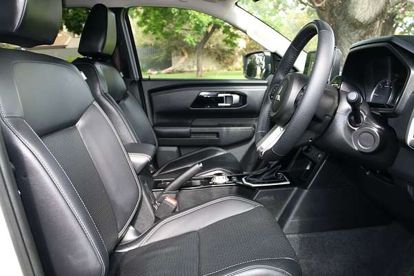 2024 Mitsubishi Triton GLS MV 4X4