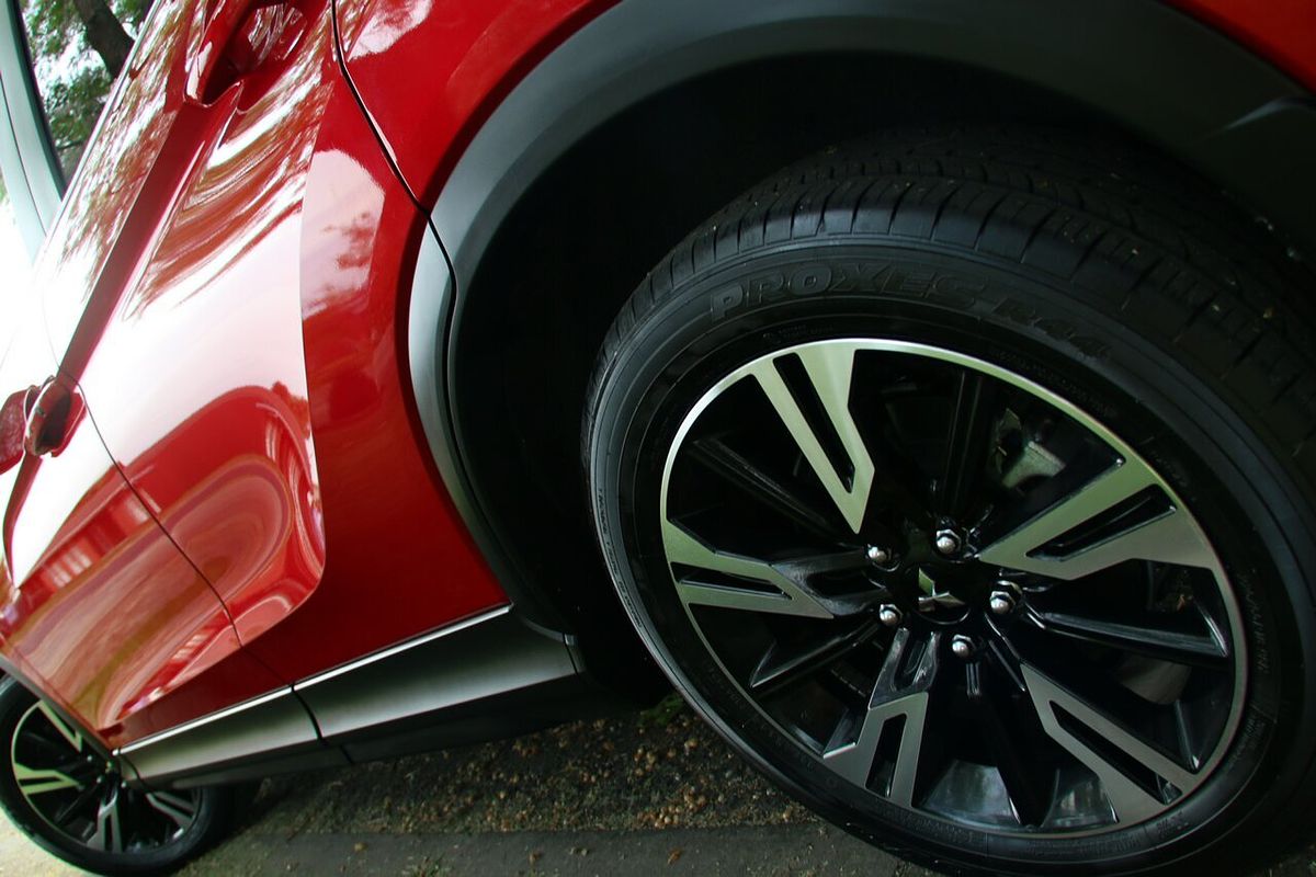 2024 Mitsubishi Eclipse Cross LS YB