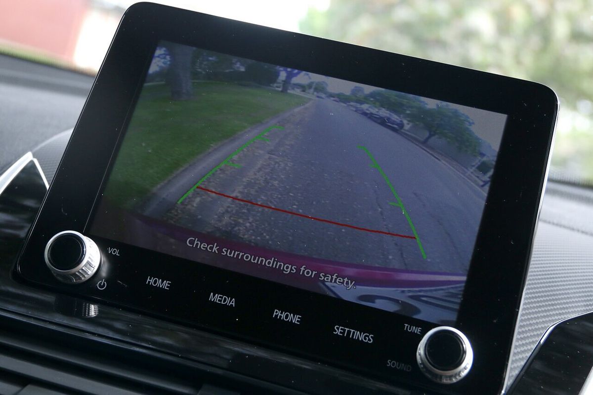 2024 Mitsubishi Eclipse Cross LS YB