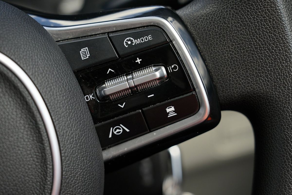 2023 Kia Carnival S KA4