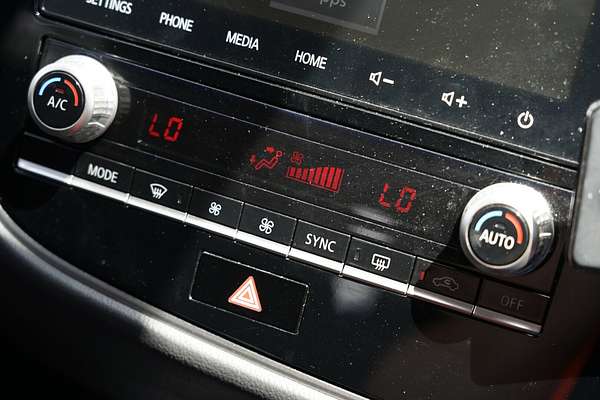 2020 Mitsubishi Outlander ES ZL