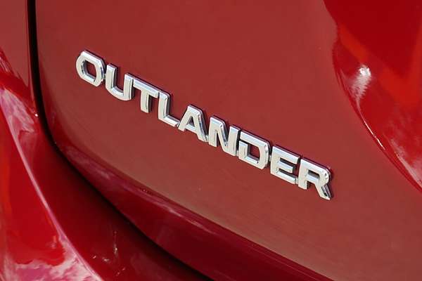 2020 Mitsubishi Outlander ES ZL