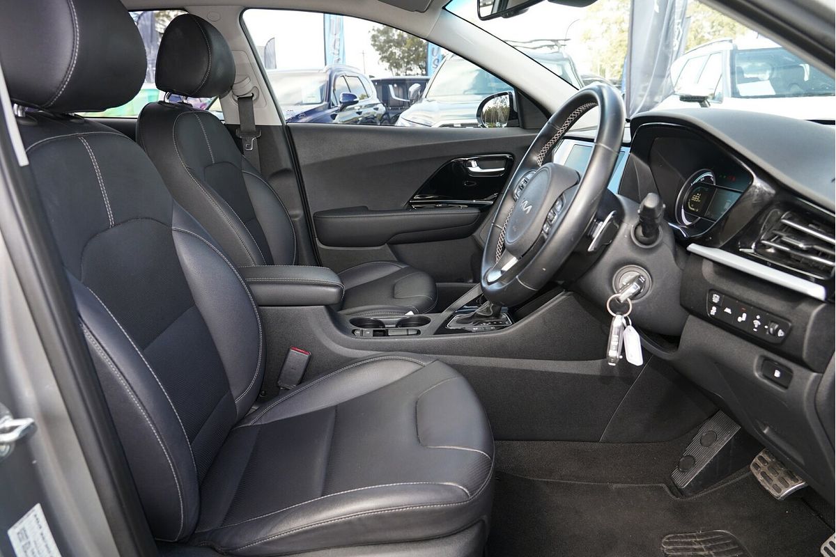 2021 Kia Niro Hybrid Sport DE