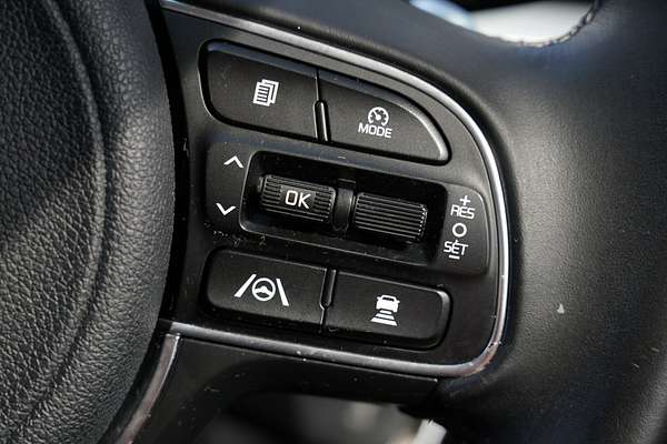 2021 Kia Niro Hybrid Sport DE