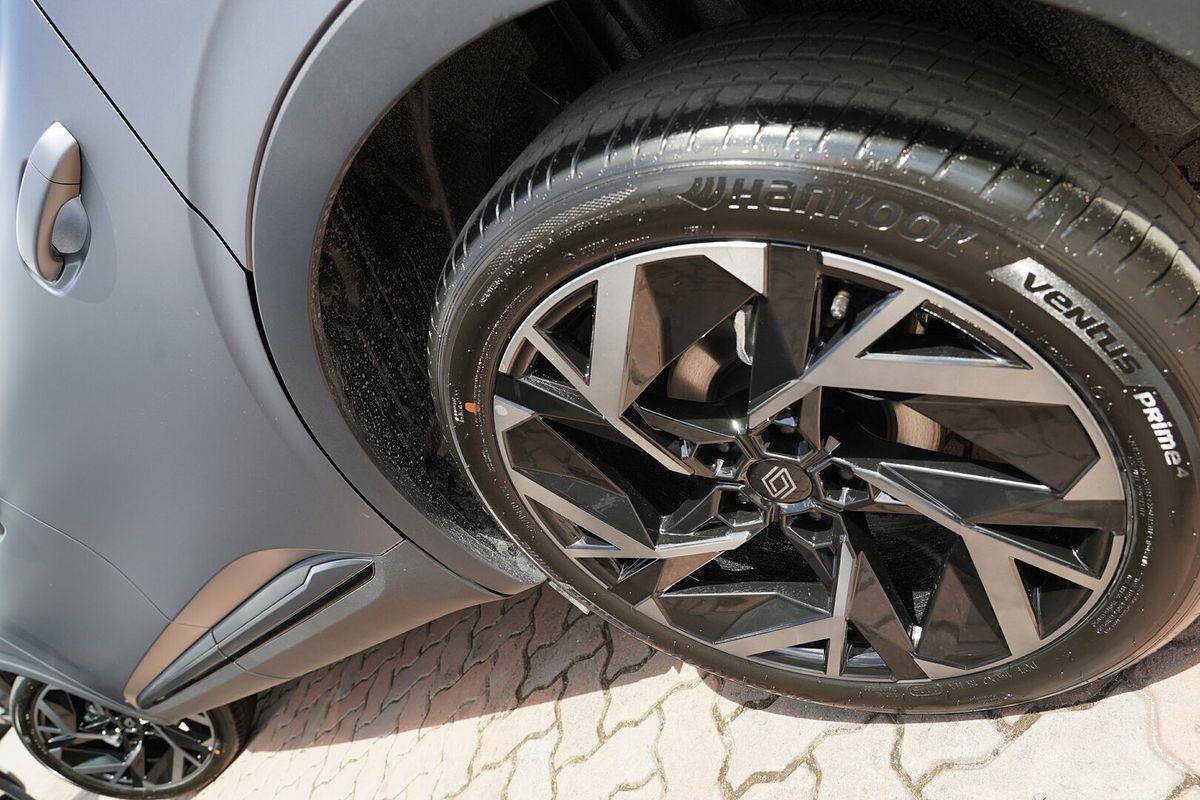 2025 Renault Arkana Esprit Alpine JL1