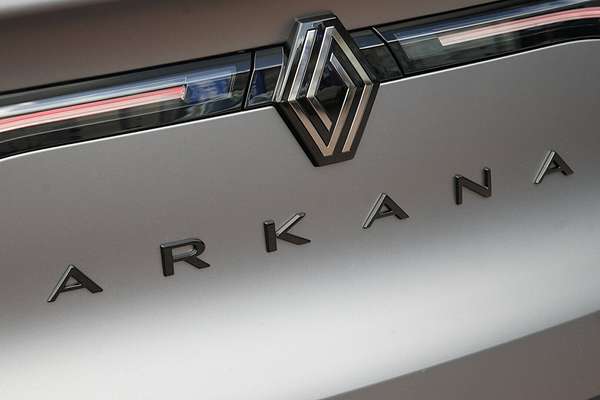 2025 Renault Arkana Esprit Alpine JL1