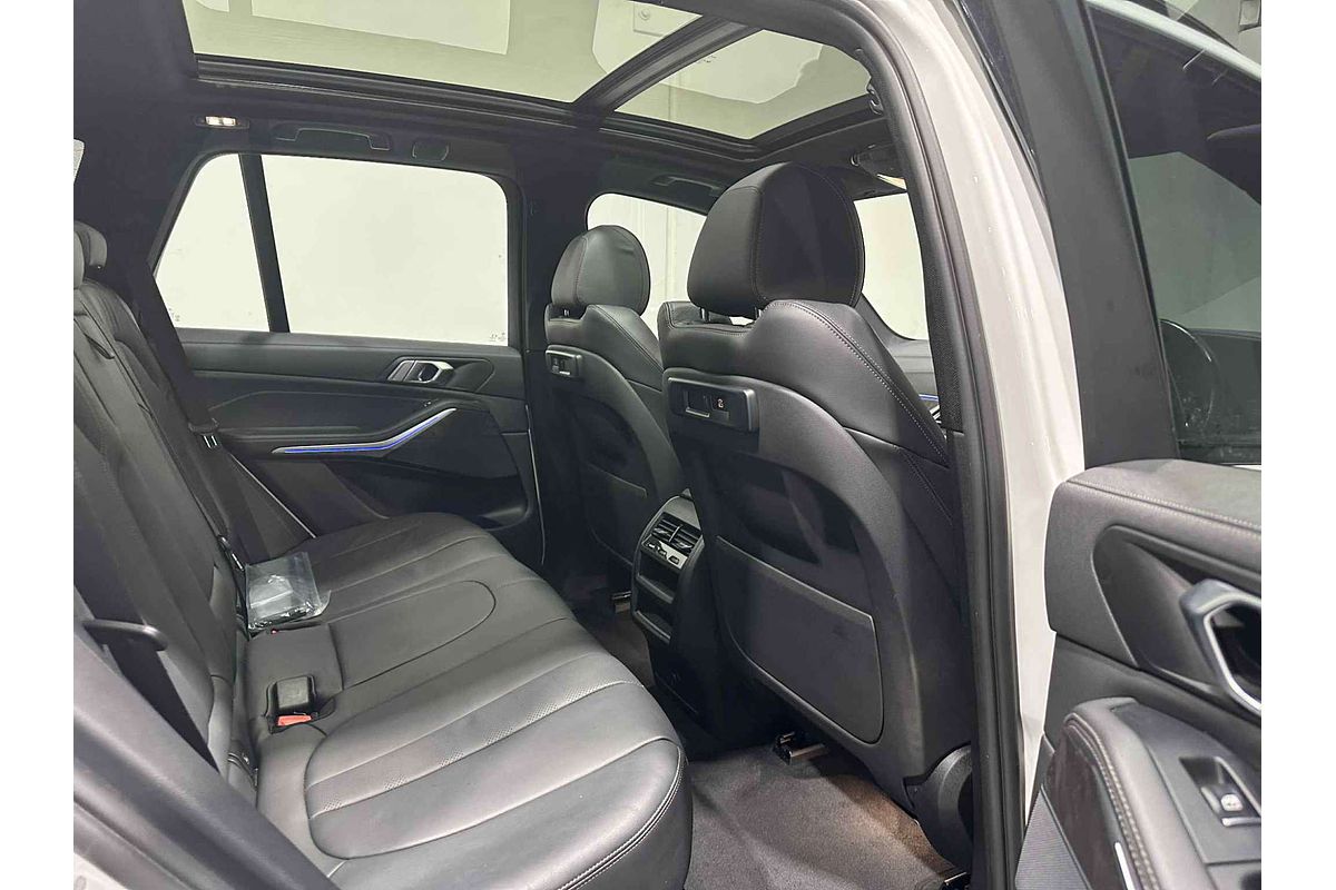 2022 BMW X5 xDrive30d M Sport G05