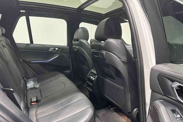 2022 BMW X5 xDrive30d M Sport G05