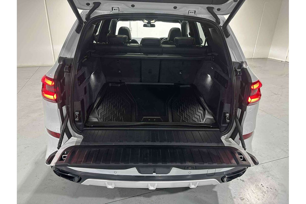 2022 BMW X5 xDrive30d M Sport G05