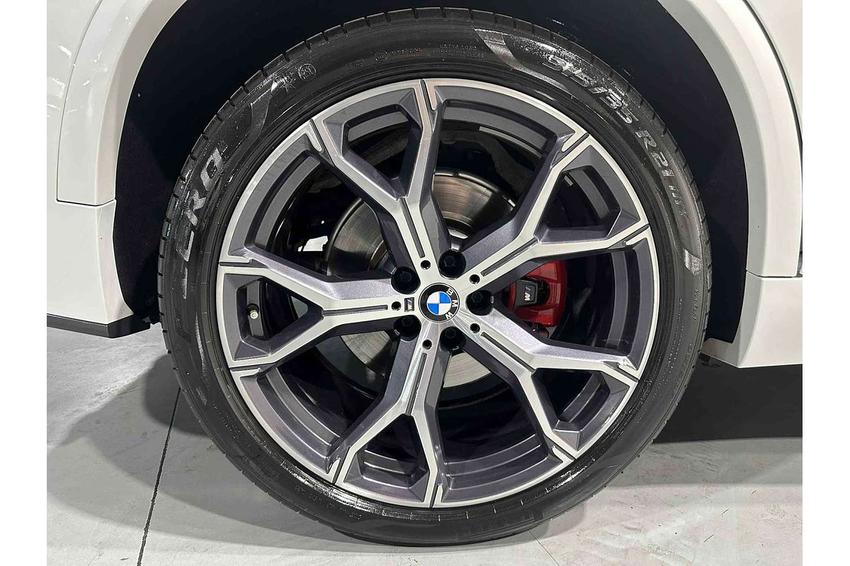 2022 BMW X5 xDrive30d M Sport G05