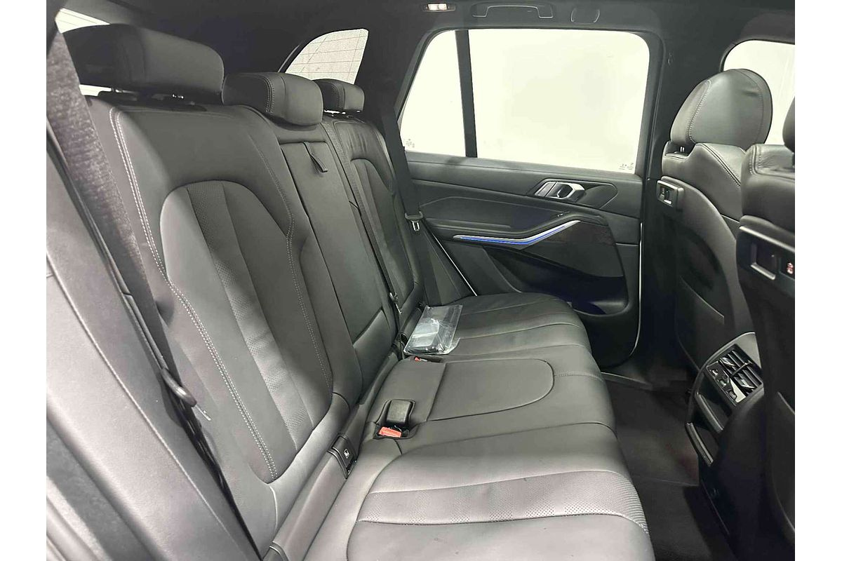 2022 BMW X5 xDrive30d M Sport G05