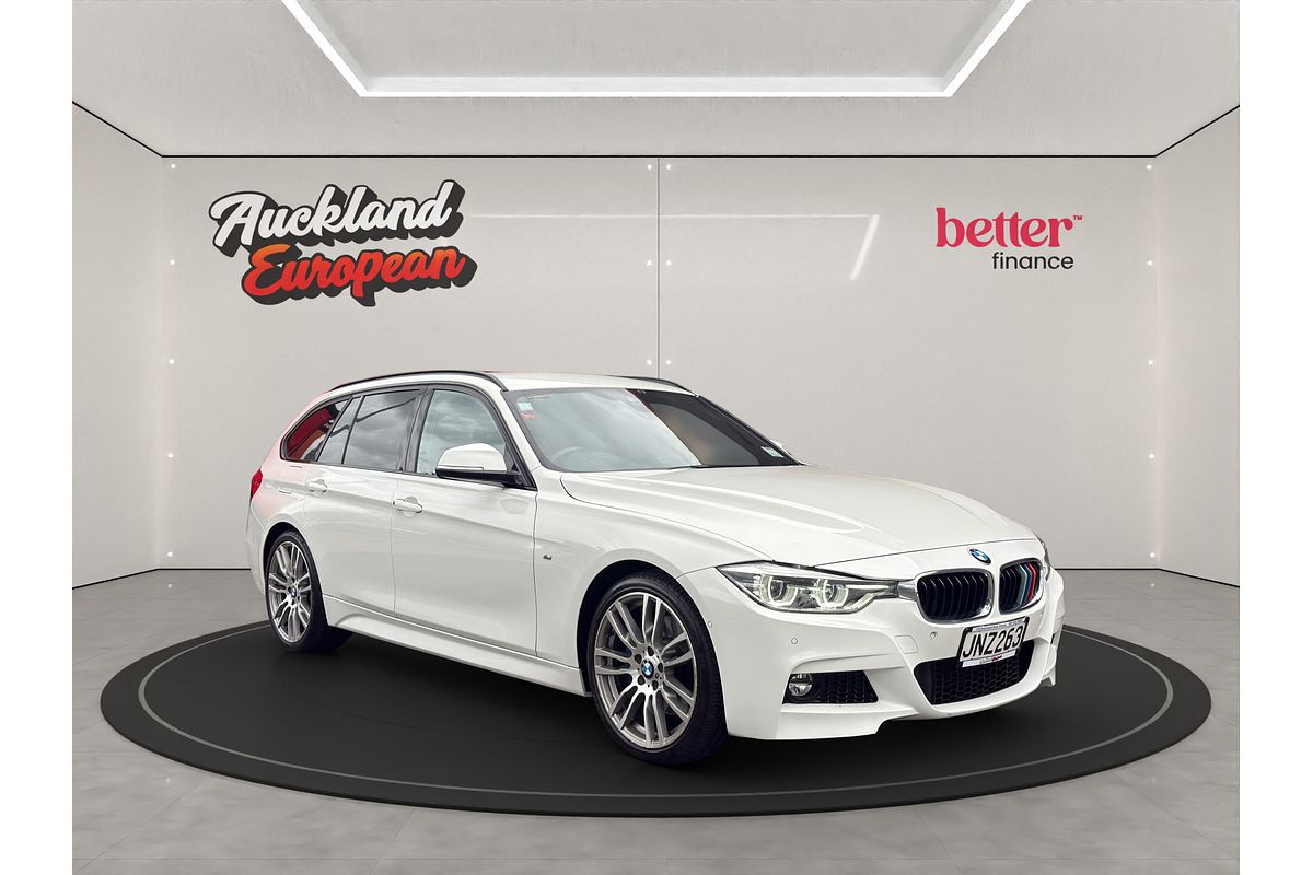 2015 BMW 320i M SPORT