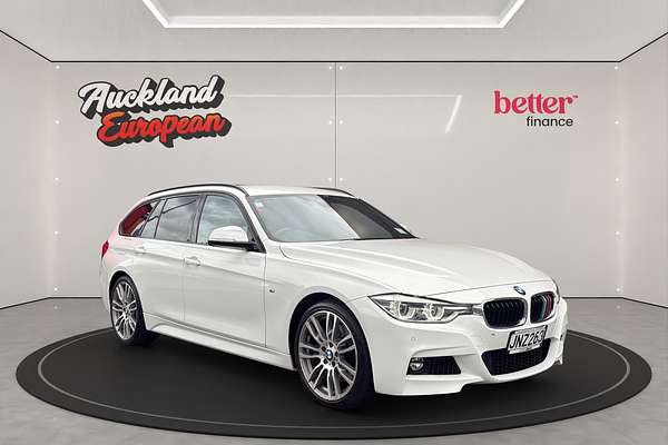 2015 BMW 320i M SPORT