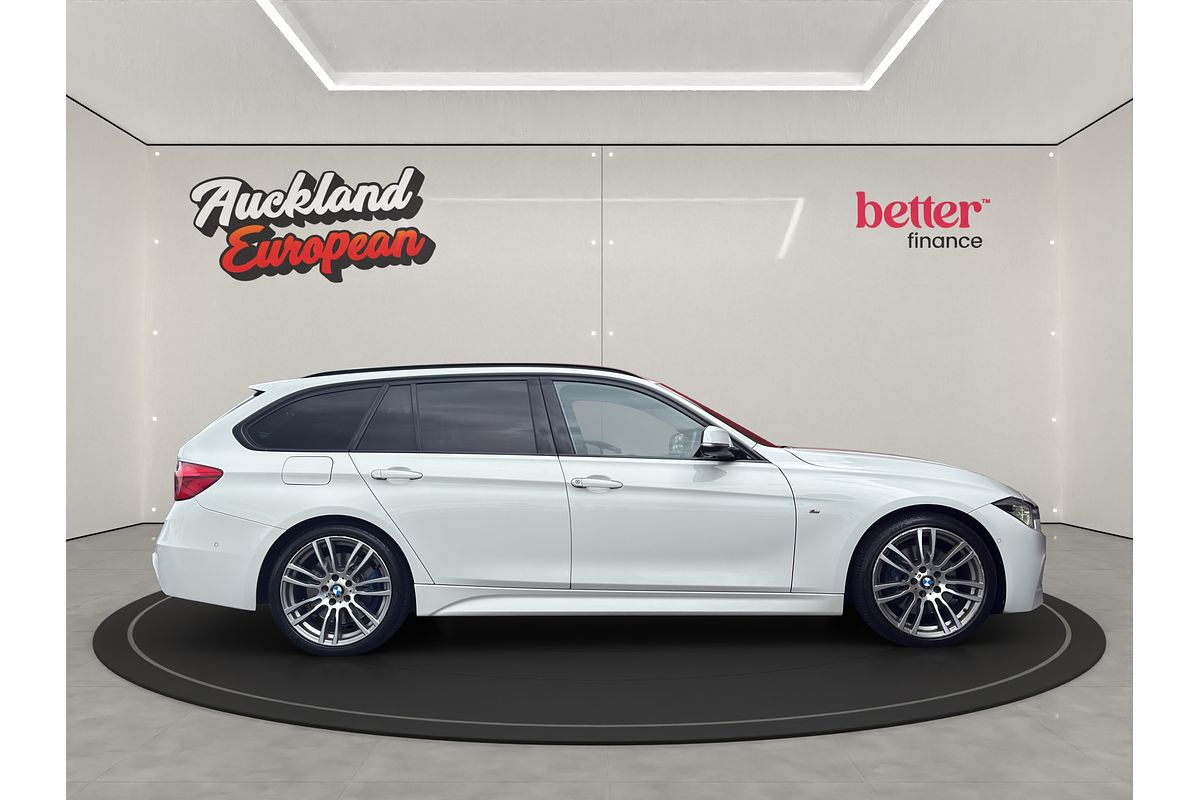 2015 BMW 320i M SPORT