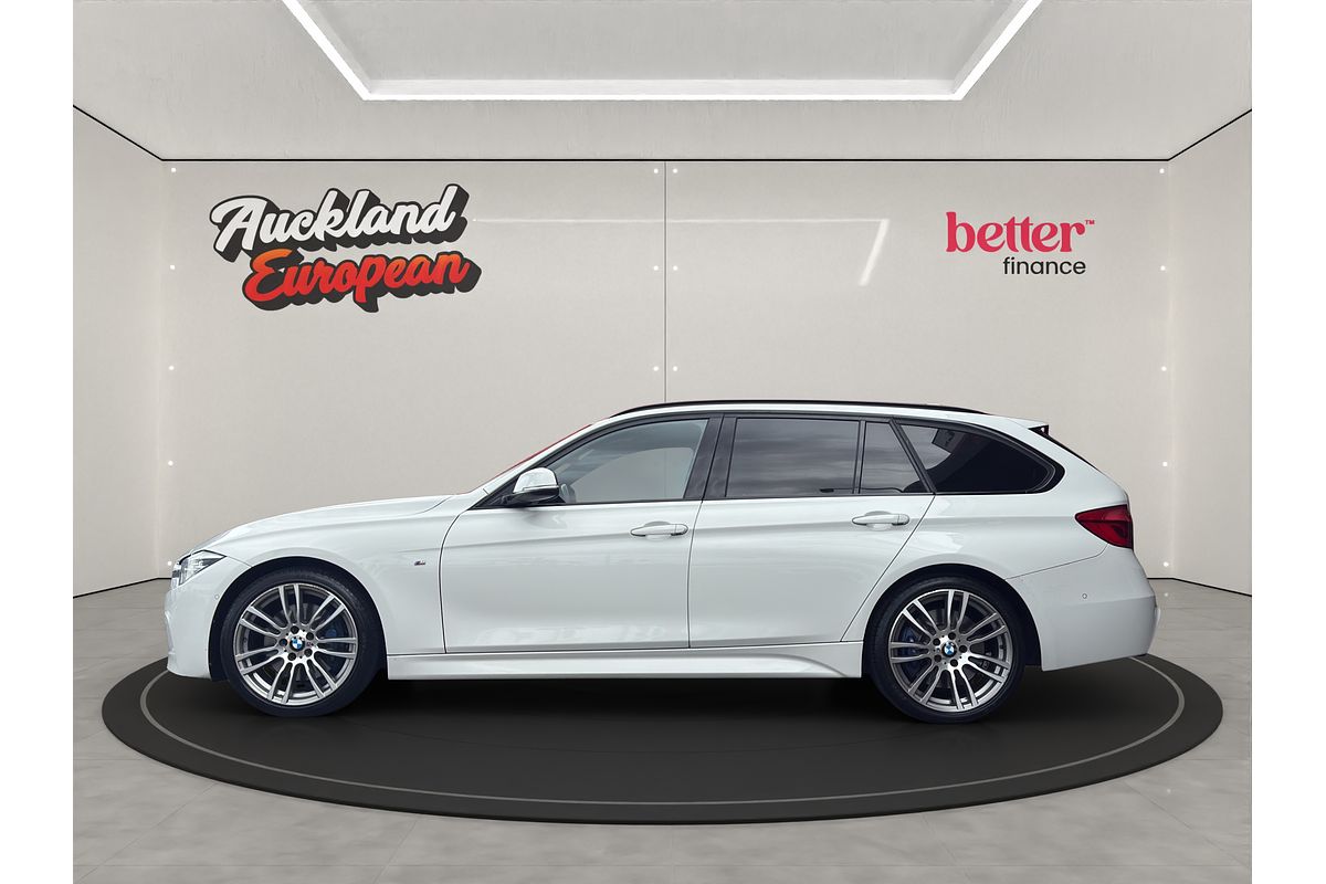 2015 BMW 320i M SPORT