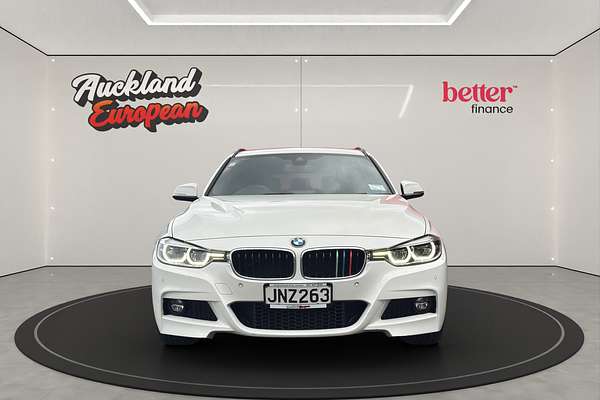 2015 BMW 320i M SPORT